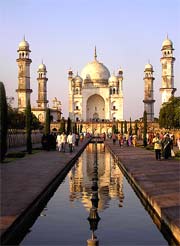 Bibi's Makbarta, Aurangabad